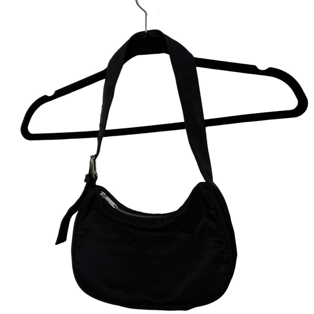 black crescent bag (wild fable)